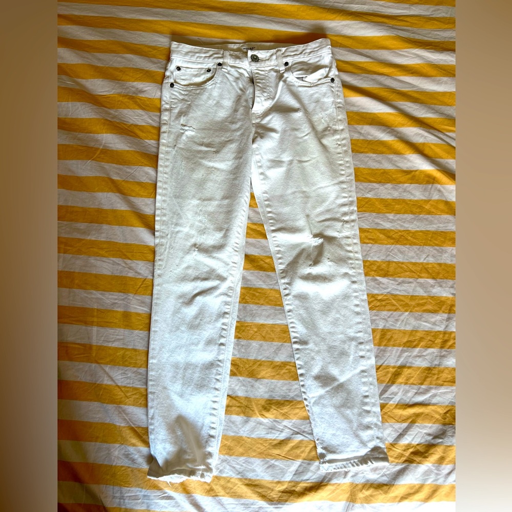White Moussy jeans in size 27